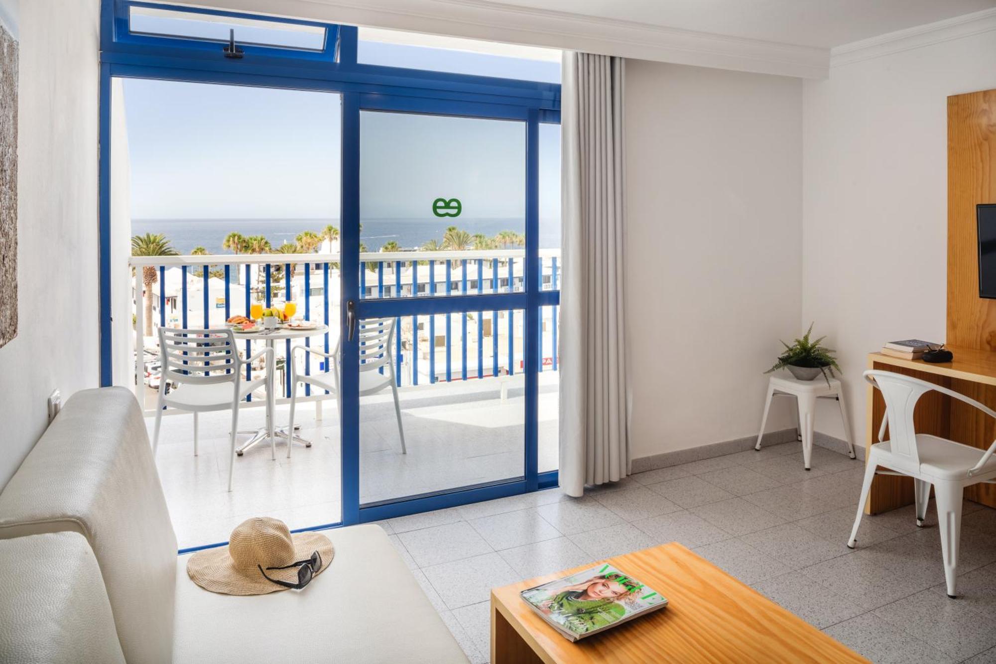 Ereza Apartamentos Los Hibiscos - Adults Only Puerto del Carmen  Exterior photo