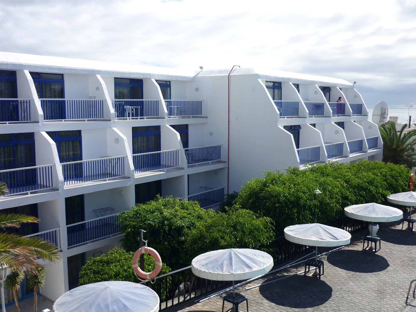 Ereza Apartamentos Los Hibiscos - Adults Only Puerto del Carmen  Exterior photo