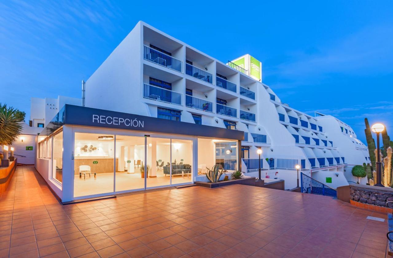 Ereza Apartamentos Los Hibiscos - Adults Only Puerto del Carmen  Exterior photo